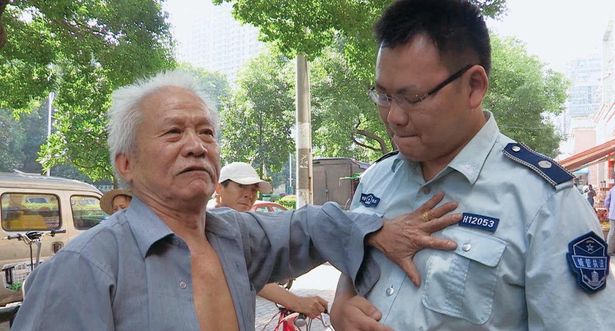 City Dream tells the story of fruit-seller Wang Tiancheng fighting against eviction by Wuhan’s urban planners