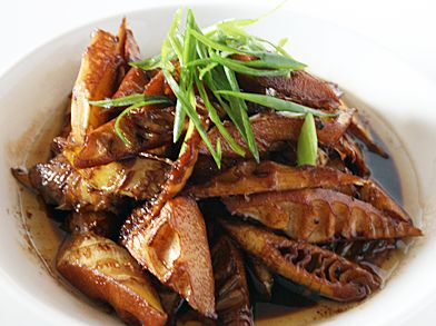 spring-bamboo-dish.png